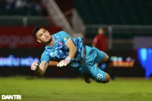 Báo Malaysia cảnh báo sự nguy hiểm của dàn cầu thủ nhập tịch Việt Nam