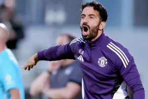 Nhầm lẫn khó tin về HLV Ruben Amorim